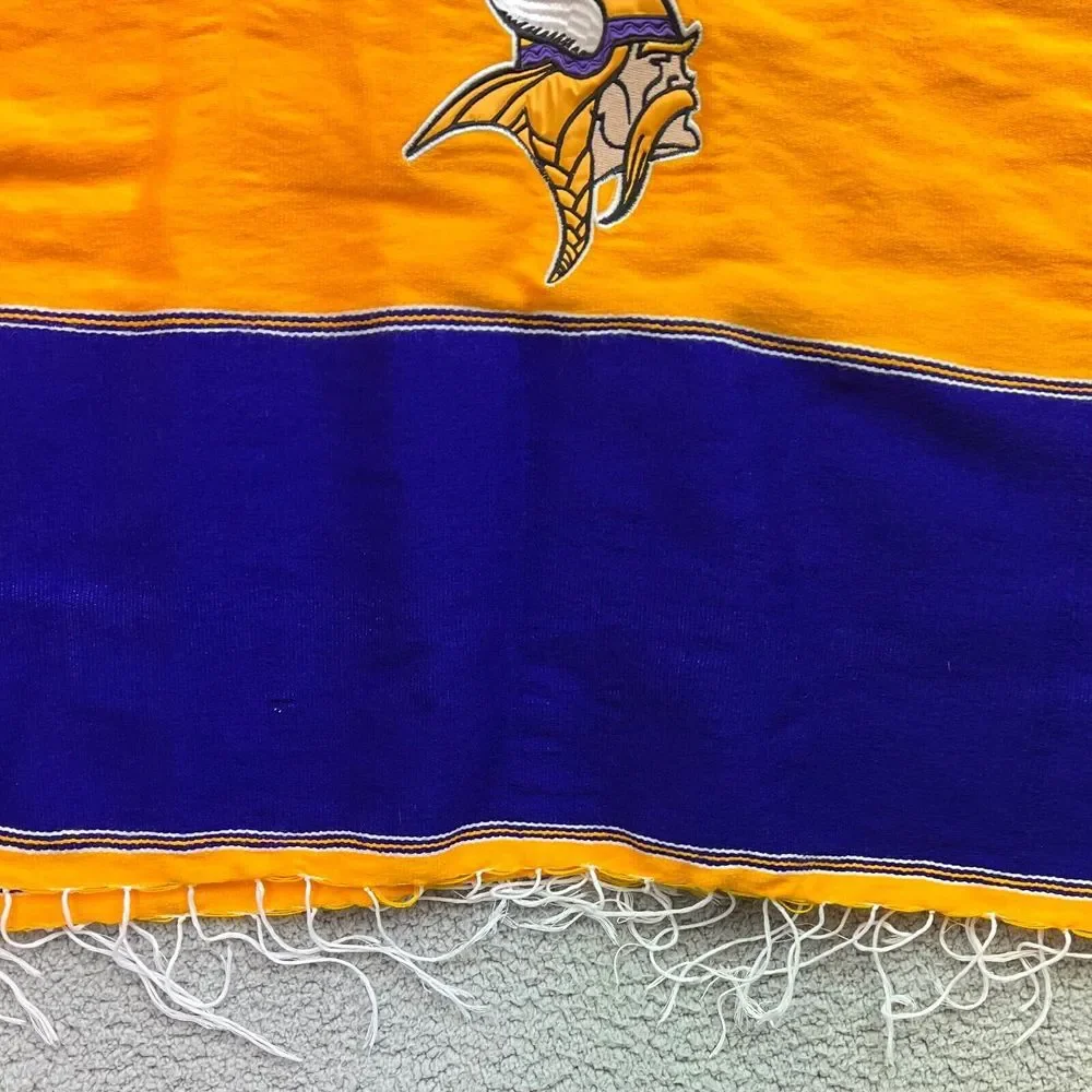 Minnesota Vikings NFL‎ Embroidered Logo Pullover Blanket Poncho Purple Yellow